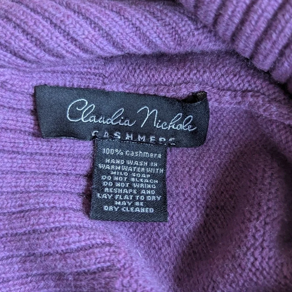 Claudia Nichole 100% Cashmere Purple Ribbed Knit Beanie Hat One Size